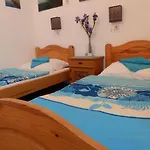 Ilona 3*