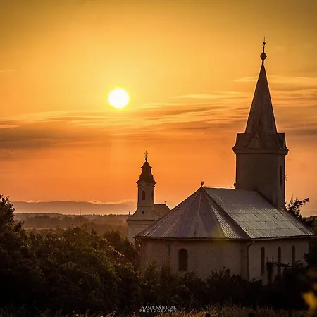Ilona Penzión pre hostí Velky Kamenec